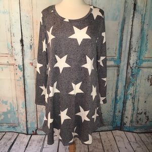 PLUS Star printed, tunic top